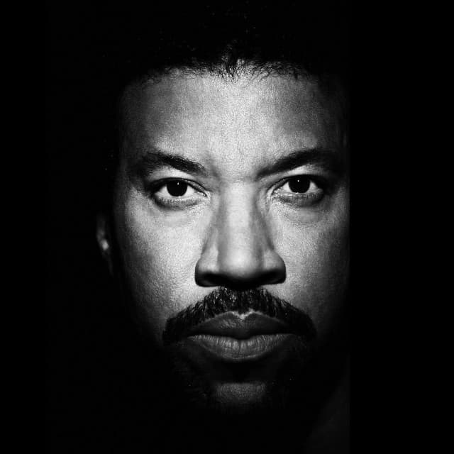 Lionel Richie gallery photo 4