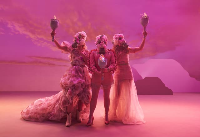 The Chicks gallery photo 1