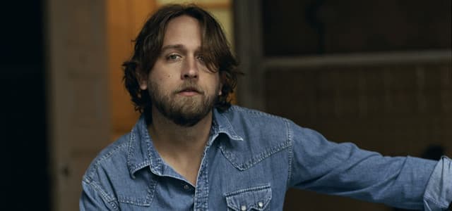 Hayes Carll gallery photo 6
