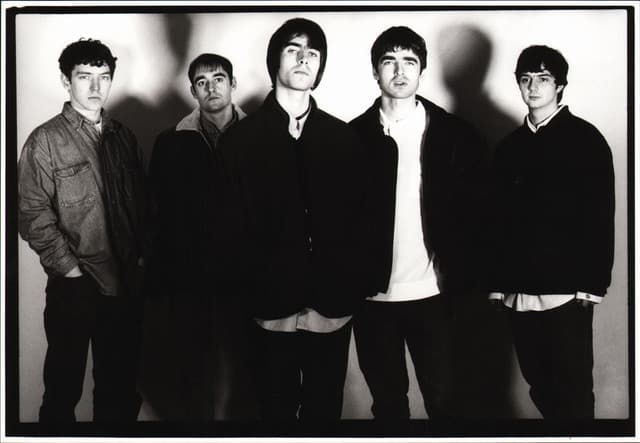 Oasis gallery photo 7