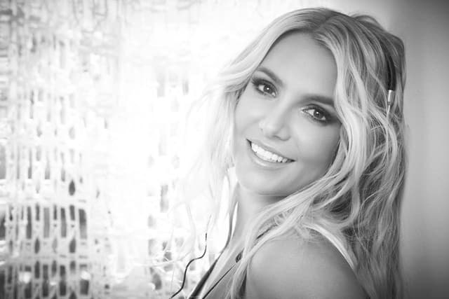 Britney Spears gallery photo 3