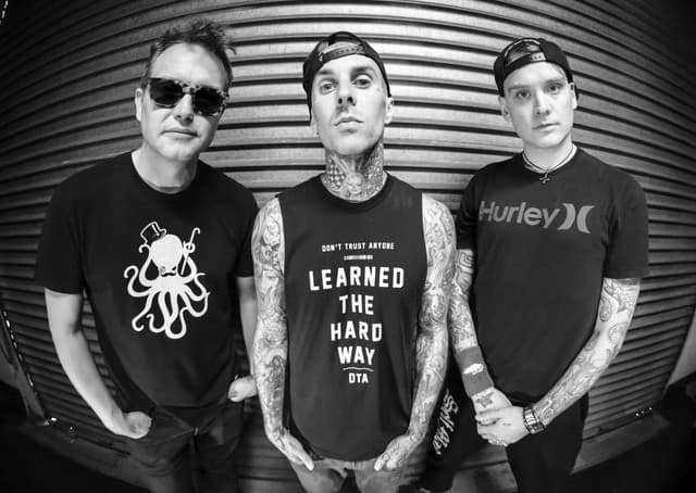 Blink-182 gallery photo 6