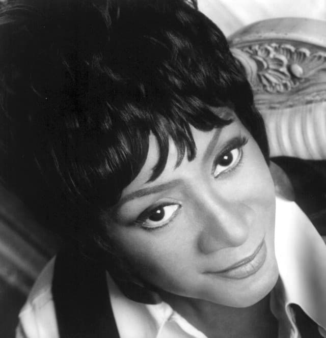 Patti LaBelle gallery photo 10