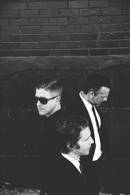 Interpol gallery photo 11