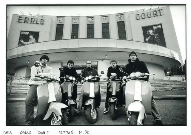 Oasis gallery photo 8