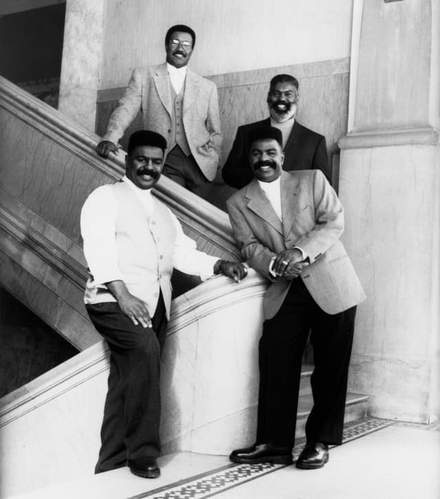 Whispers gallery photo 5