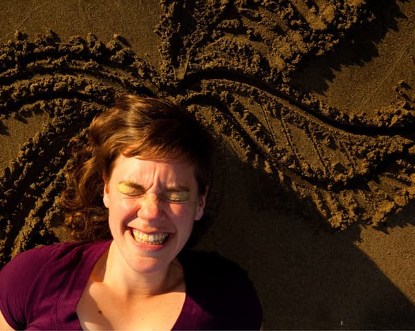 Tune-Yards gallery photo 3