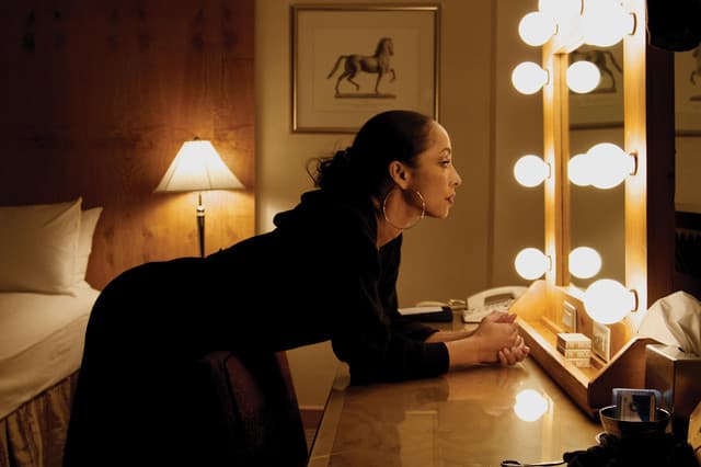 Sade gallery photo 8