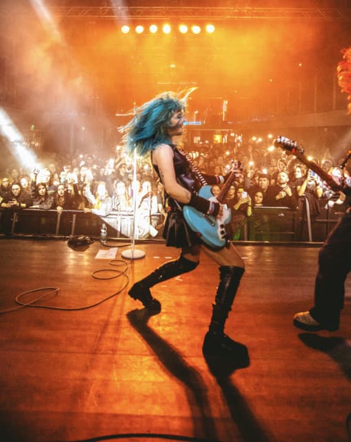 Charlotte Sands gallery photo 3