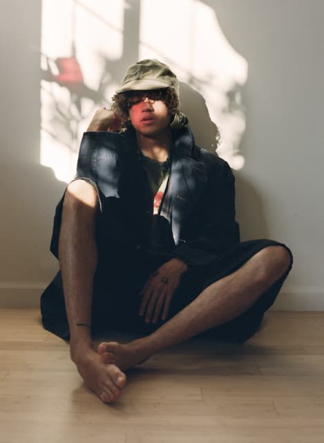 Dominic Fike gallery photo 1