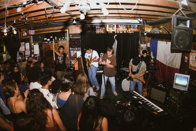 West 22nd gallery photo 3