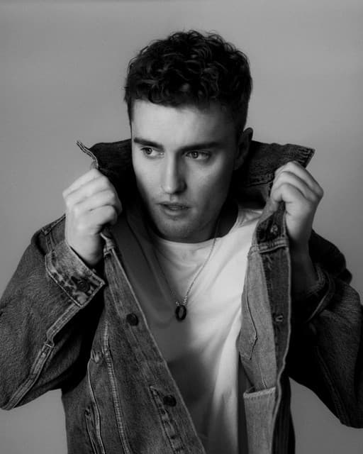 Sam Fender gallery photo 11