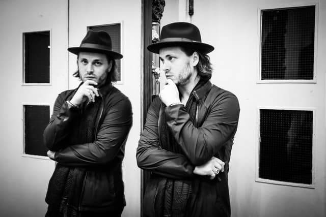 Jonathan Jackson gallery photo 2