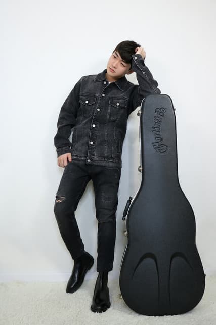Around gallery photo 7
