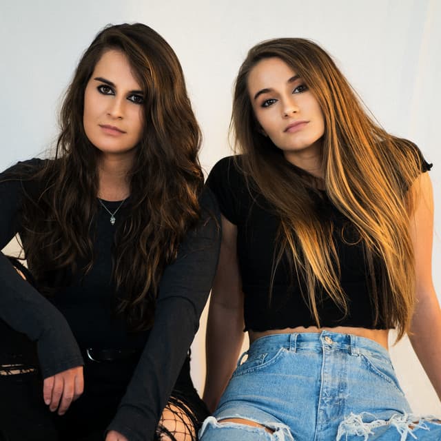 Neoni gallery photo 7