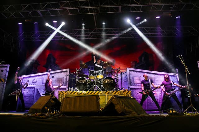 Accept gallery photo 3