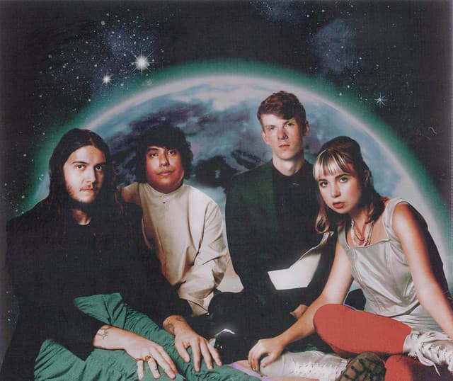 Prom Queen gallery photo 1