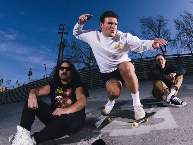 DRAIN gallery photo 1