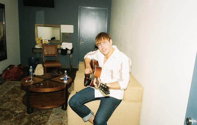 Jordy gallery photo 3