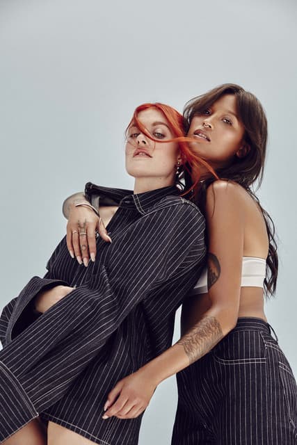 Icona Pop gallery photo 7