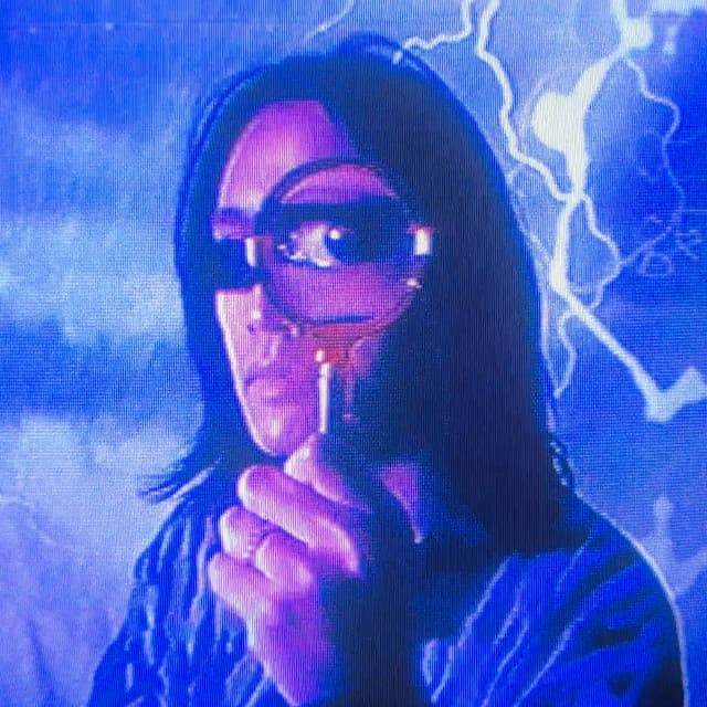 Eyedress gallery photo 1