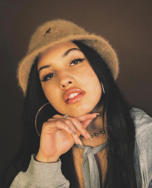 Mabel gallery photo 5