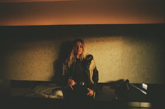 Aly & AJ gallery photo 2