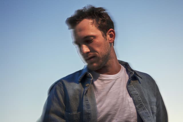 Phillip Phillips gallery photo 1