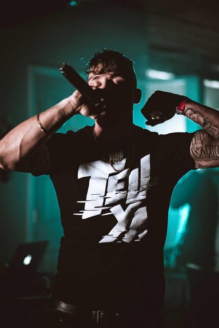 BVNG HVZE gallery photo 6