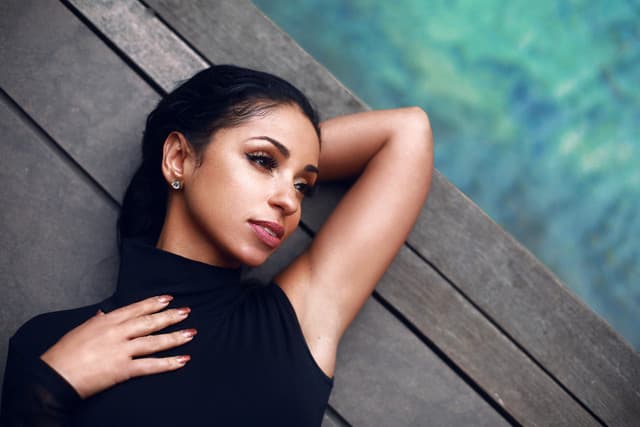 Mýa gallery photo 10