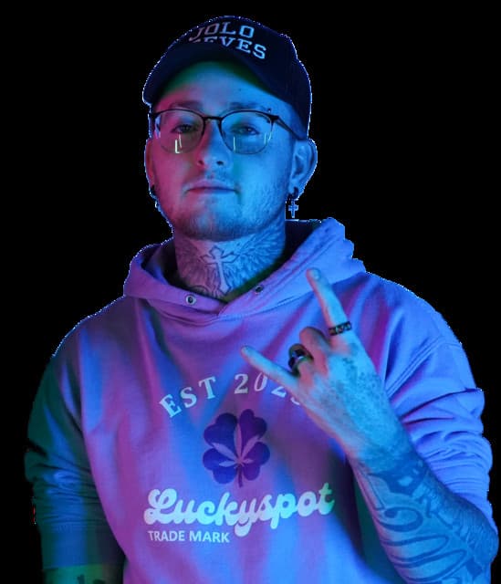 JOLO REEVES gallery photo 4