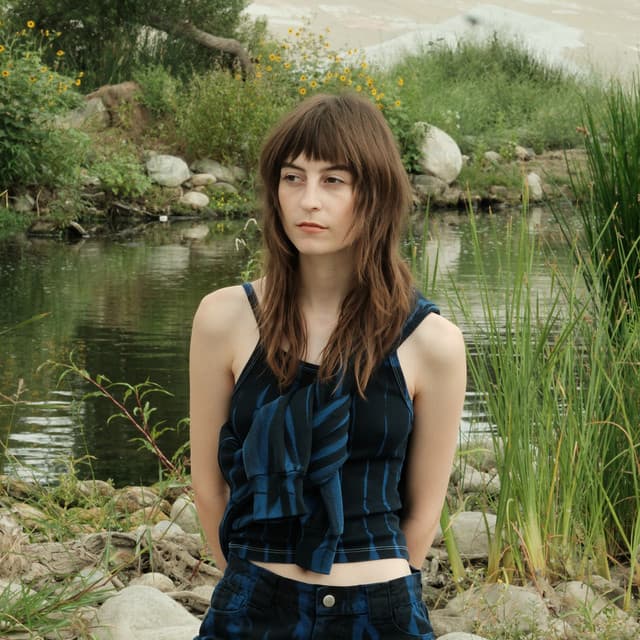 Faye Webster gallery photo 2