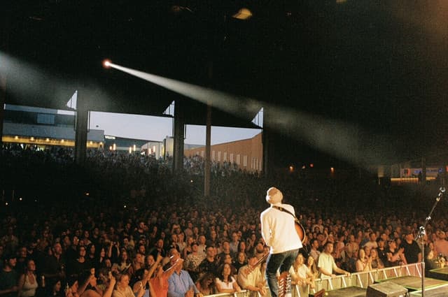 Jordy gallery photo 2