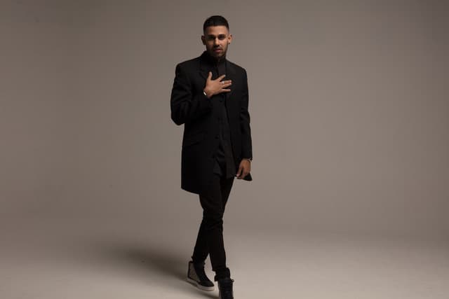 Jaz Dhami gallery photo 7