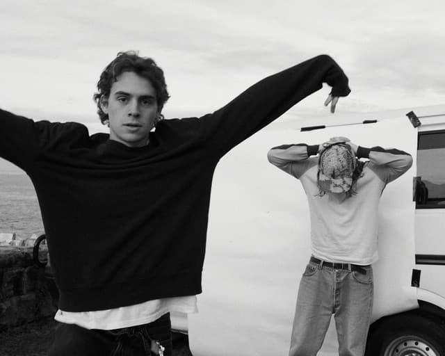 Royel Otis gallery photo 2