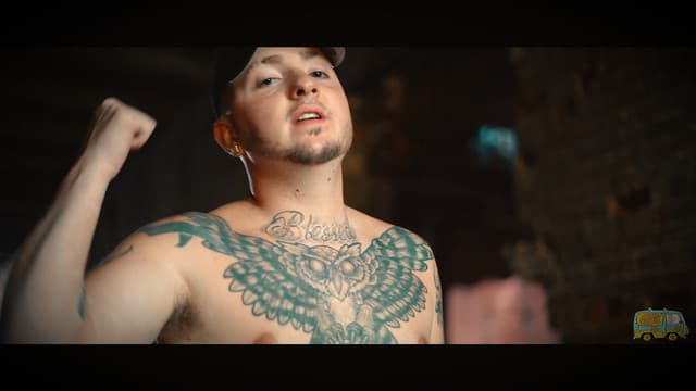 JOLO REEVES gallery photo 10