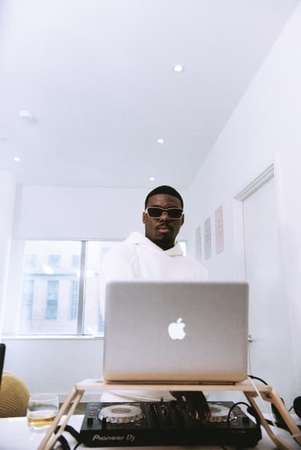 aprtment gallery photo 3