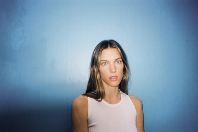 Charlotte Cardin gallery photo 1