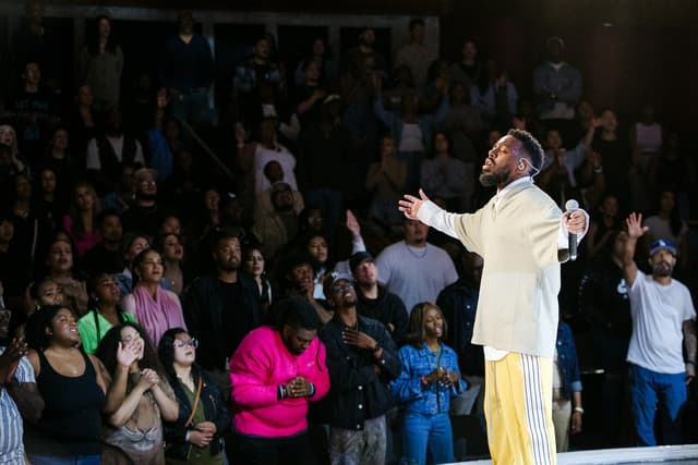 Chandler Moore gallery photo 3