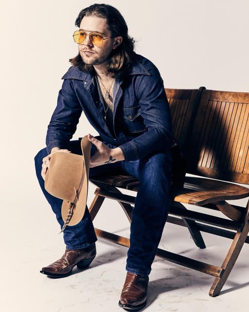 Tyler Halverson gallery photo 1