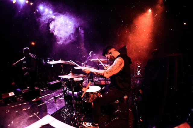 Fame gallery photo 5