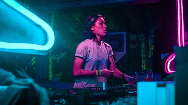 Monki gallery photo 2