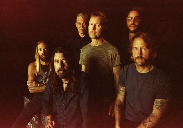 Foo Fighters gallery photo 1