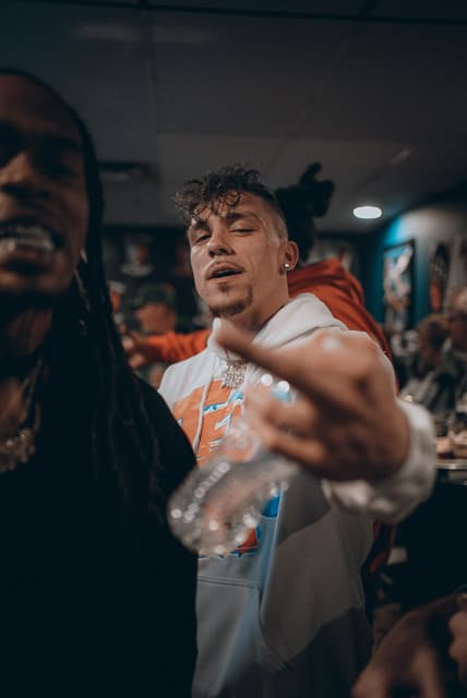 BVNG HVZE gallery photo 1