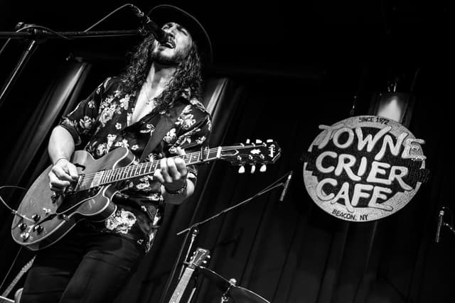 Alex Cano gallery photo 3