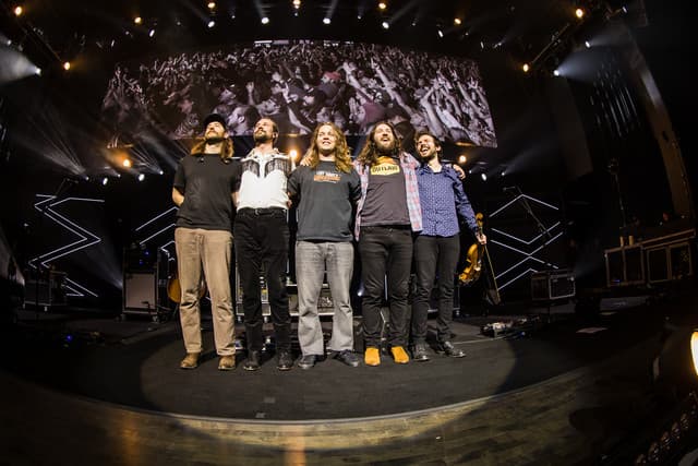 Billy Strings gallery photo 7