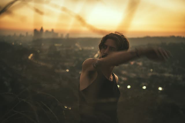 Cale Tyson gallery photo 2