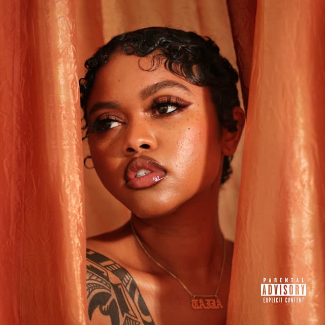 Taija Kerr gallery photo 1