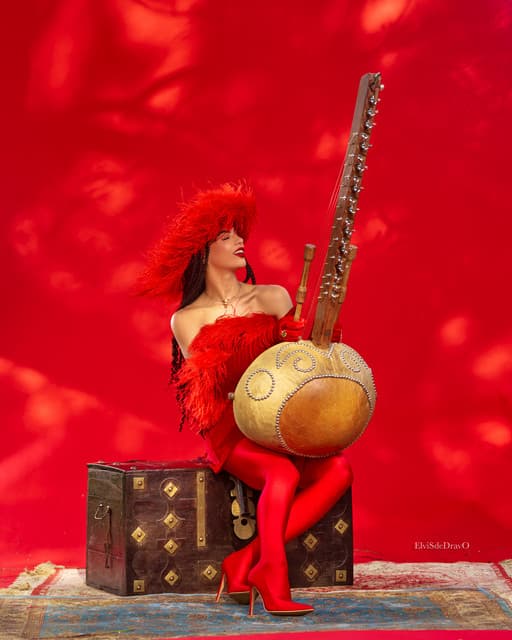 Eva Sita gallery photo 2