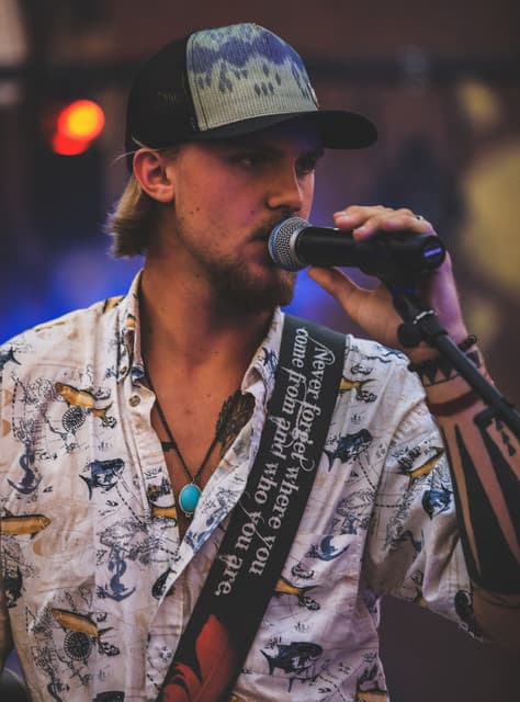 Jackson Dean gallery photo 3